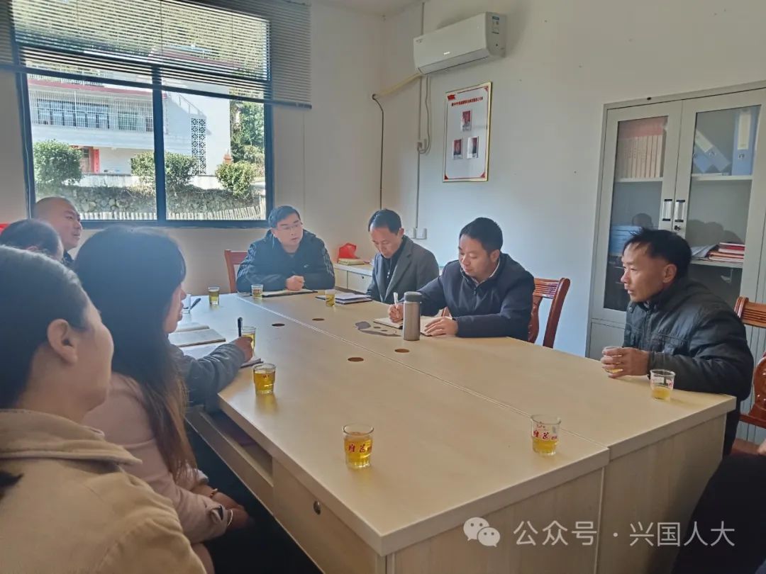 市人大代表在茶園鄉開展進站聯系選民活動